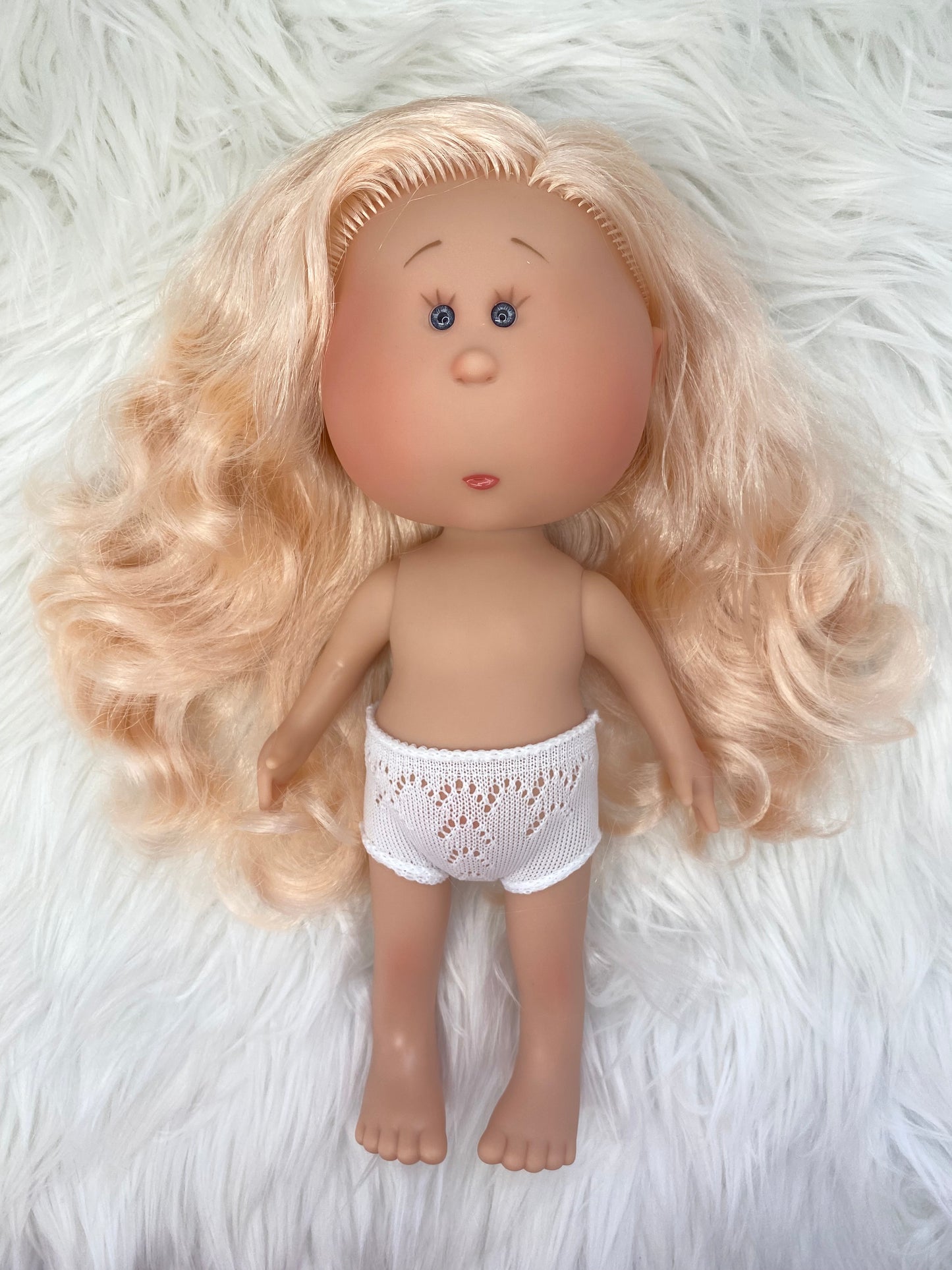 Mia Doll - Wavy Salmon Hair